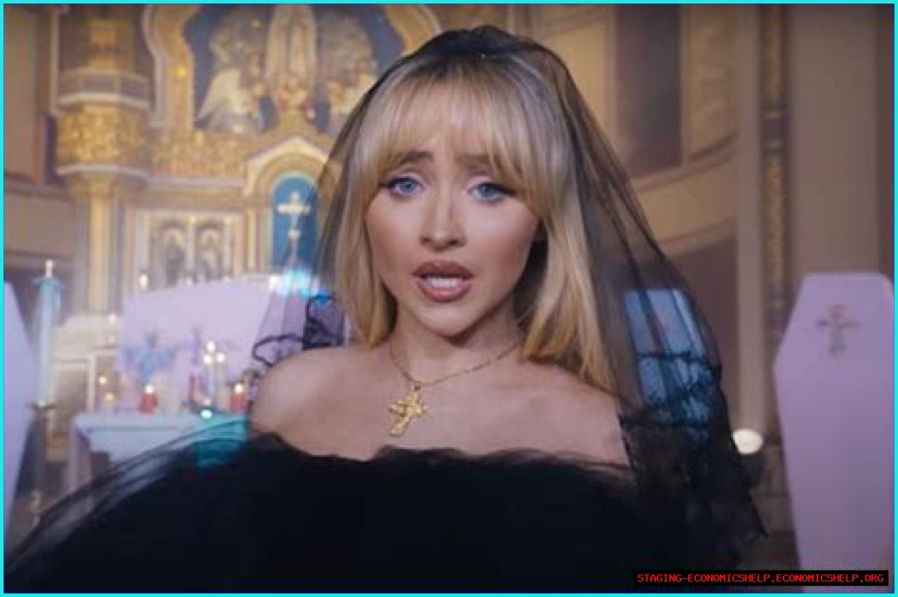 Sabrina Carpenter: A Comprehensive Guide To The Rising Star